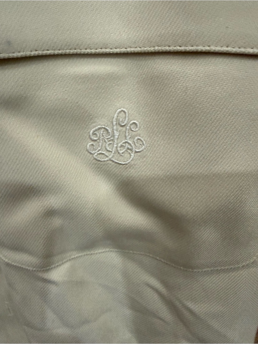Lauren Ralph Lauren Women’s Silk Blouse Size 10 Ivory Cream Monogram Pocket - Picture 4 of 4